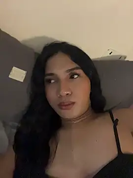Show de slutty_aki na webcam