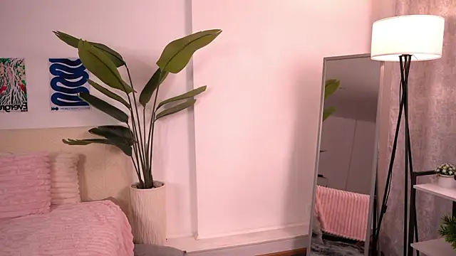 XXX chat uživo modela VixenLuxe
