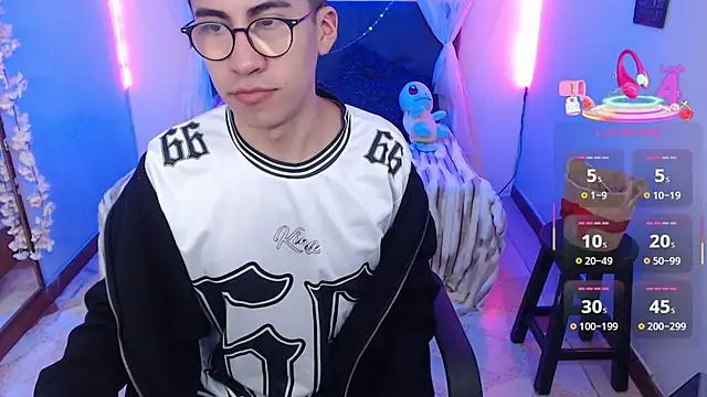 Chatroom XXX en direct de Andy_Norton