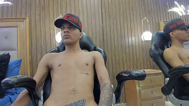 แชท XXX สดของ Mael_Jason