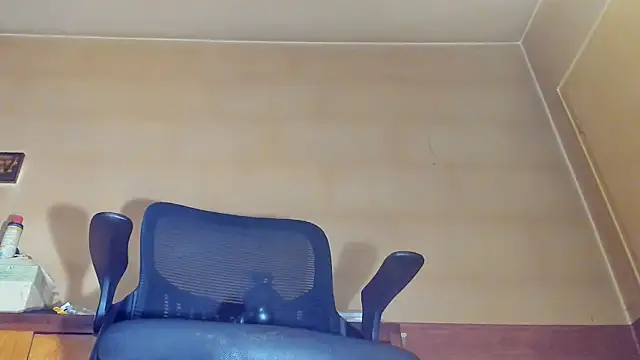 دردشة kinkyman47 الجنسية المباشرة