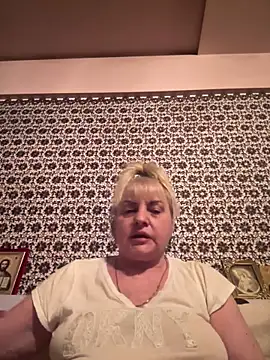 AnastasiaGrey777 – Naživo XXX chat