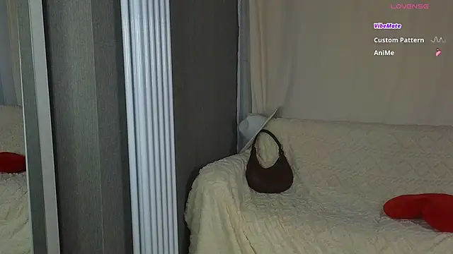 tinyanie – Naživo XXX chat