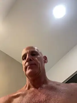 Elosoo's Live XXX Chat
