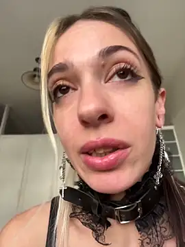 StonerWitch6's Live XXX Chat