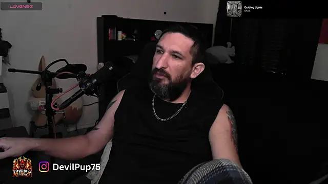 Онлайн чат XXX DevilPup75_