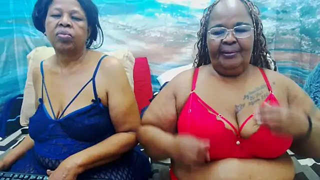 SEXY_MATURExxn Live XXX chat