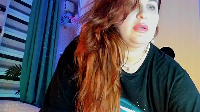 CoraSwon – Naživo XXX chat