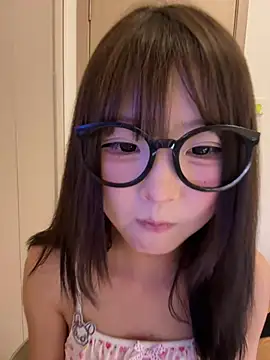 lelebaybay888 – Naživo XXX chat