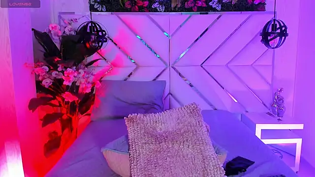 Janett_Moore – Naživo XXX chat