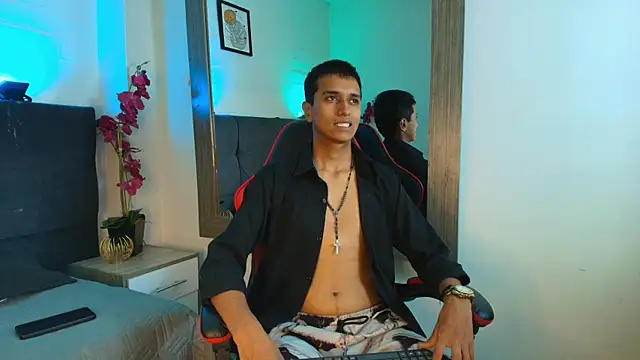 Alan_Colthon – Naživo XXX chat