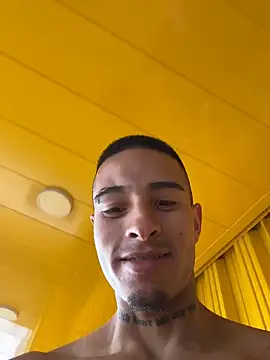 Chat XXX Live willclayy