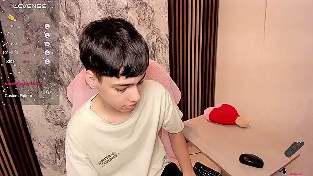 oblivion_deku – Naživo XXX chat