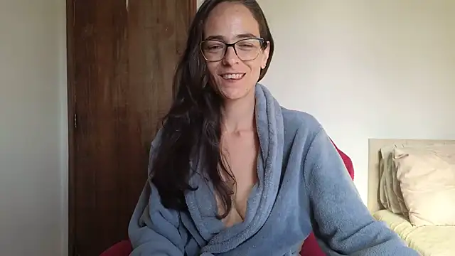 Chat +18 de Miss_Margot ao vivo