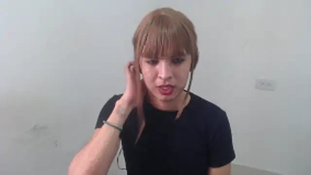 estefania224 live XXX chat