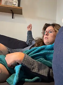 Rosiee69_ – Naživo XXX chat