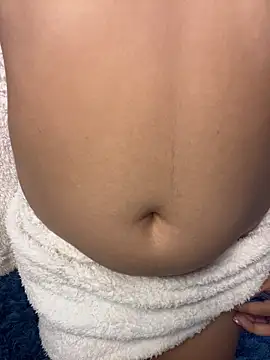 Emily_Harpeer – Naživo XXX chat