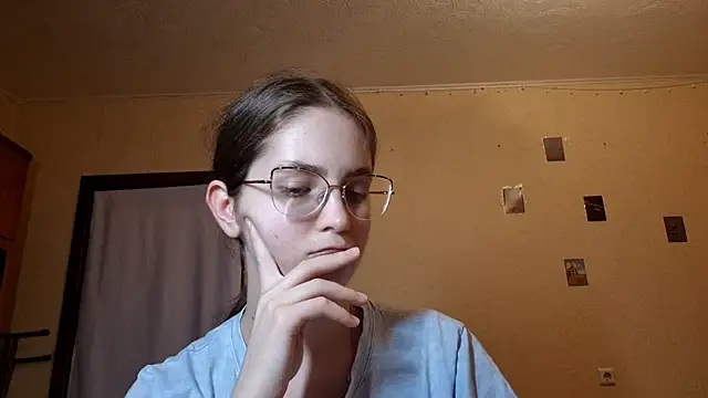 Онлайн чат XXX Katelemon