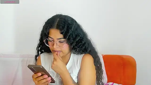 moana_taylor – Naživo XXX chat