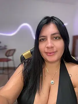 Chat +18 de Vicky_Sixx ao vivo
