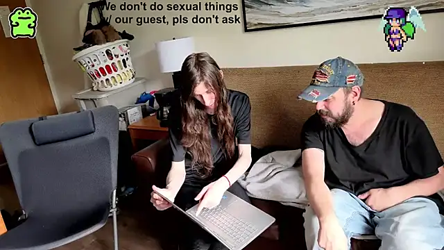 manicpixiedreamfrog – Naživo XXX chat