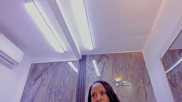 Онлайн чат XXX HellenJohansson