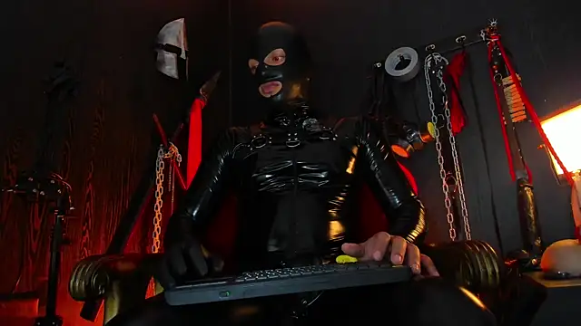 Chat XXX en directo de Master_Connor_BDSM