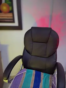 XXX chat uživo modela PRINCE_STEV