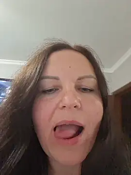 Meri_a – Naživo XXX chat