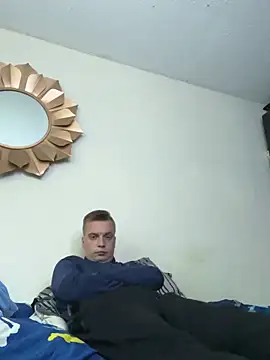 Pokazy przed kamerką – TeenEladio