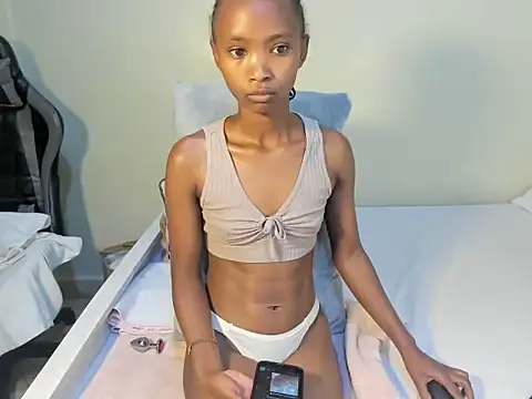 XXX chat uživo modela KendiLuxe