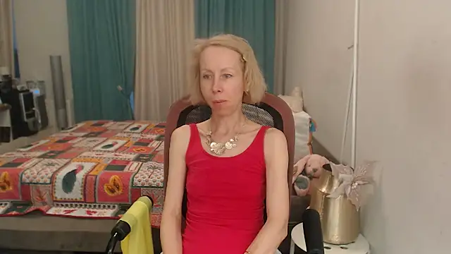 XXX chat uživo modela LuxuryNika
