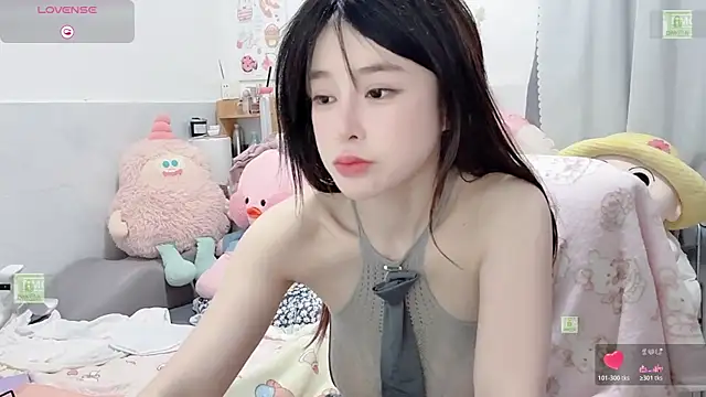Chat +18 de Yoyo_520 ao vivo