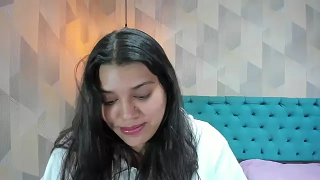 LindaBreeS' Live XXX Chat