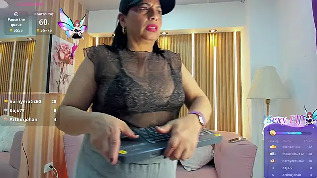 Chat +18 de GochitaWild ao vivo