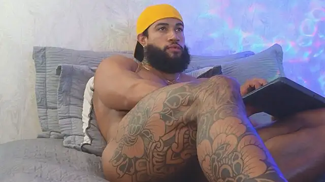 Osher_Cox Live XXX Chat