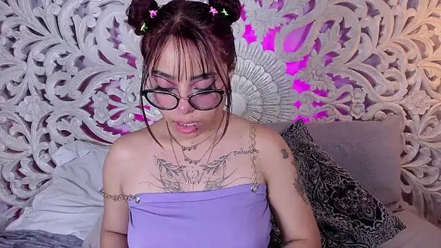 XXX chat uživo modela Little_natty_