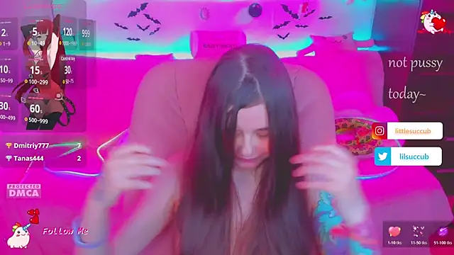 Lolisuccub Adlı Modelin Canlı XXX Sohbeti