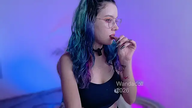 WandaDoll élő XXX-chatje
