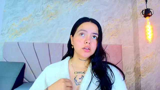 Mia_candy_0 élő XXX-chatje