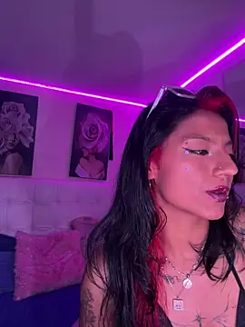 Chat XXX en directo de SamathaMay