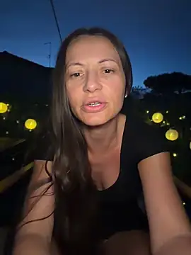 Chatroom XXX en direct de Natalie_bigass