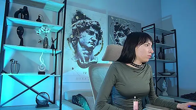 SeraphineSparda's Live XXX Chat