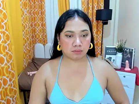 Živý XXX chat BigCockLexie