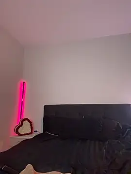 Niinarosee live XXX chat