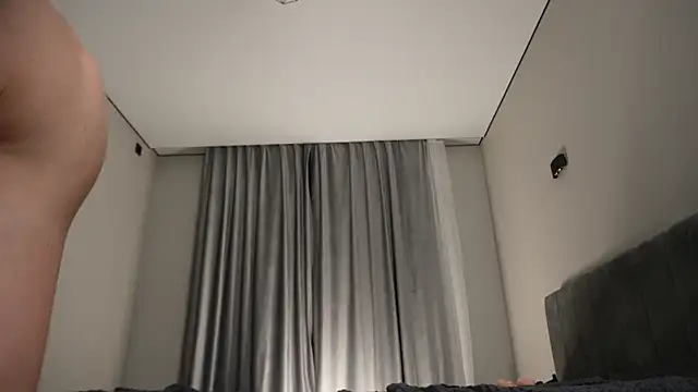 Nik_Sharp – Naživo XXX chat