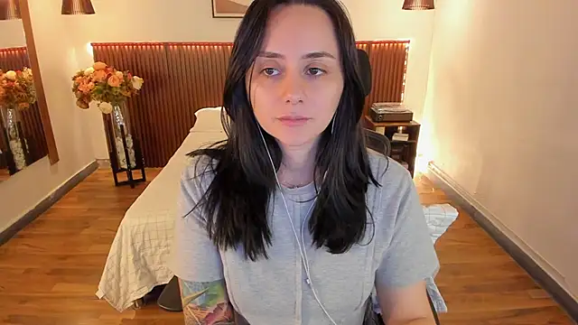 KatherineBond Live XXX Chat