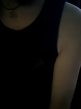 Chat +18 de Aashikalaa ao vivo