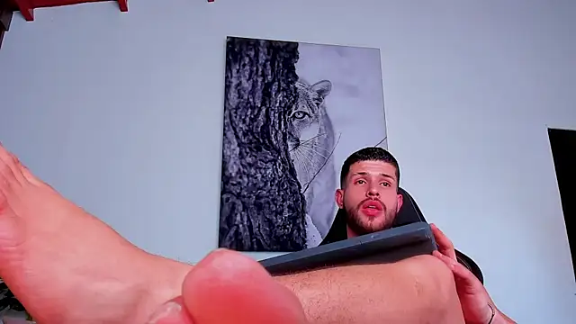 Chatroom XXX en direct de Santos_ramirez1