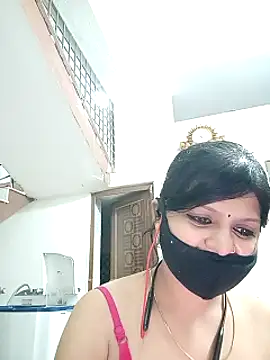 Chat XXX en directo de ZOYA-STRIP